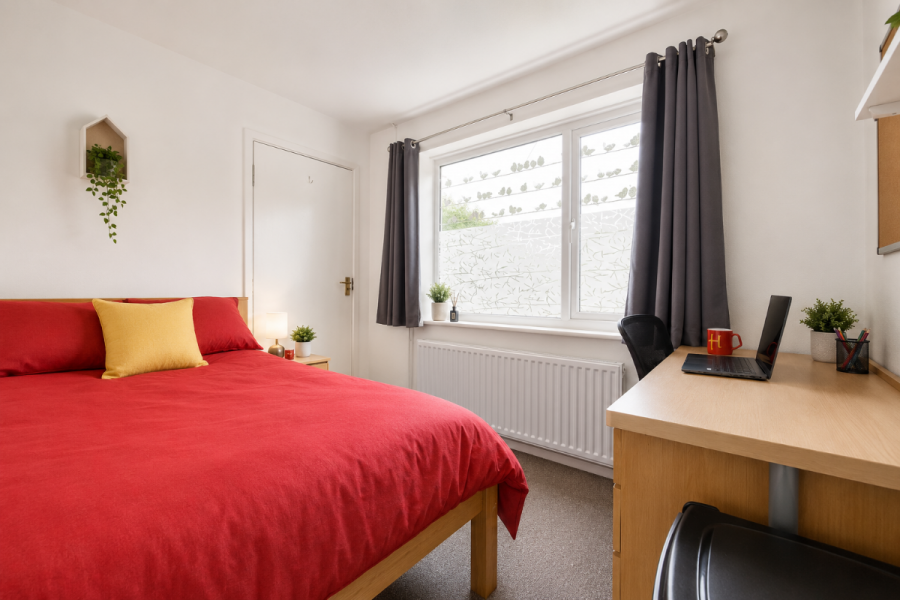 Room Tunstall Road in Canterbury