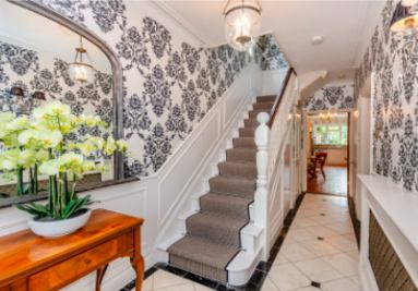 Room Blenheim Road in Greater London