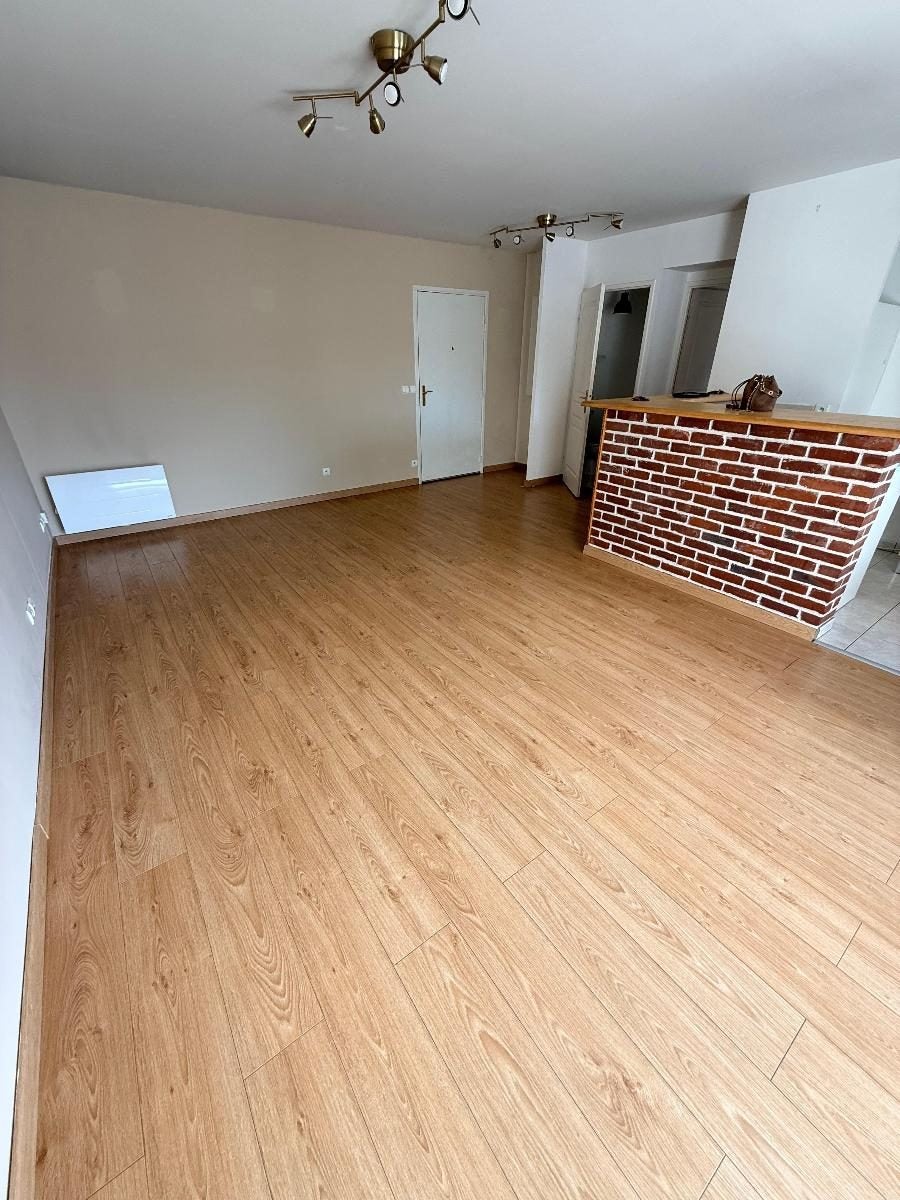 Flat Rue Serval in Douai
