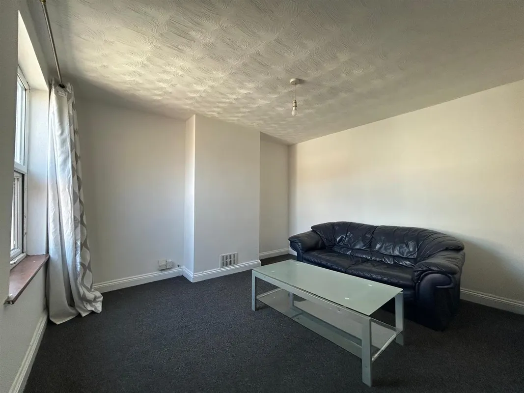 Flat Canon Street in Kettering