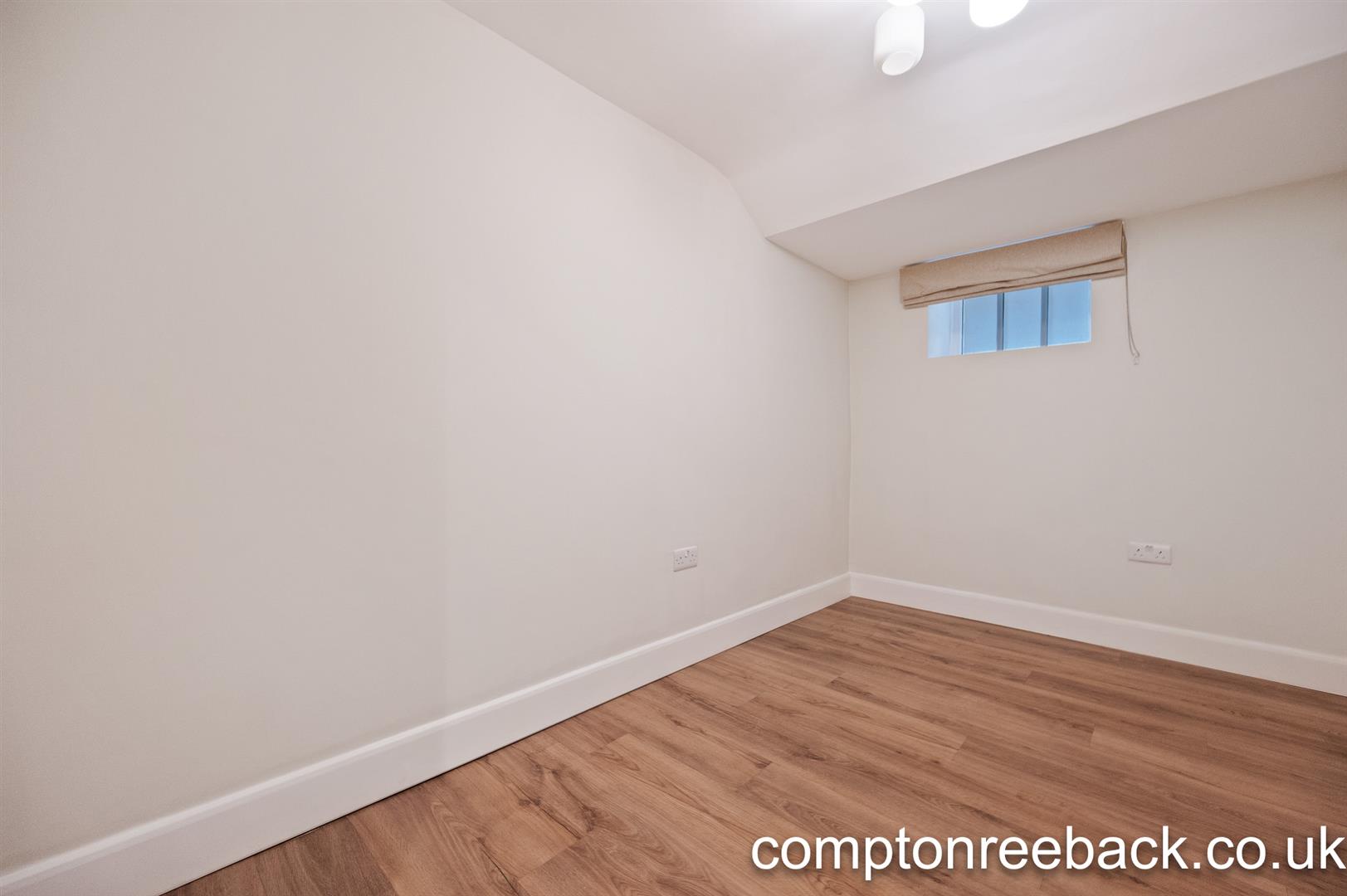 Flat Compayne Gardens in Greater London