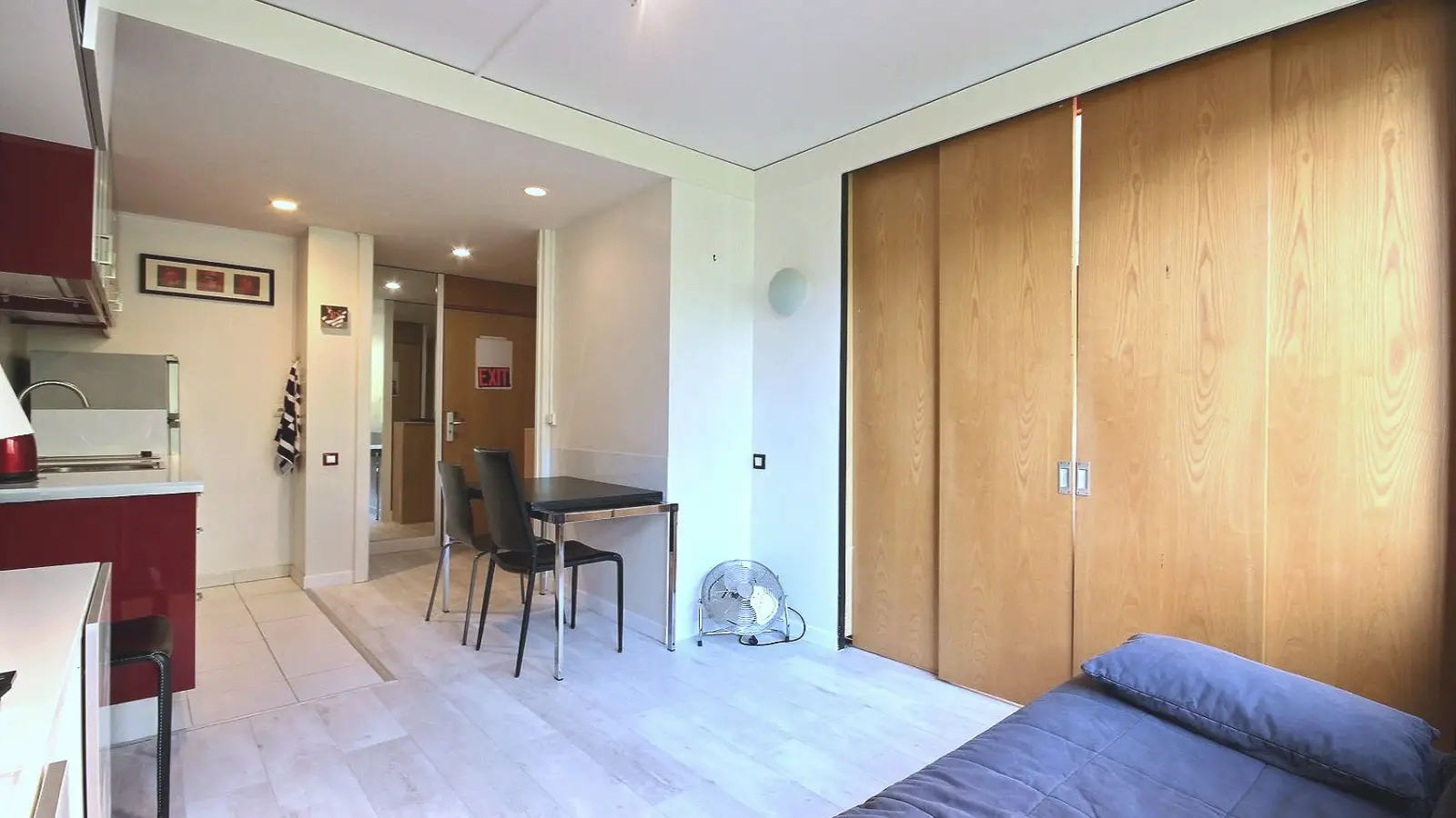 Flat Rue d'Oradour-sur-Glane in Paris
