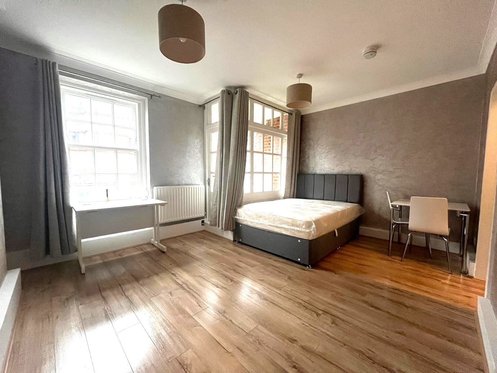 Flat Werrington Street in London