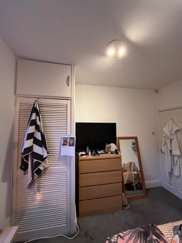 Room Palmyra Road in Bristol