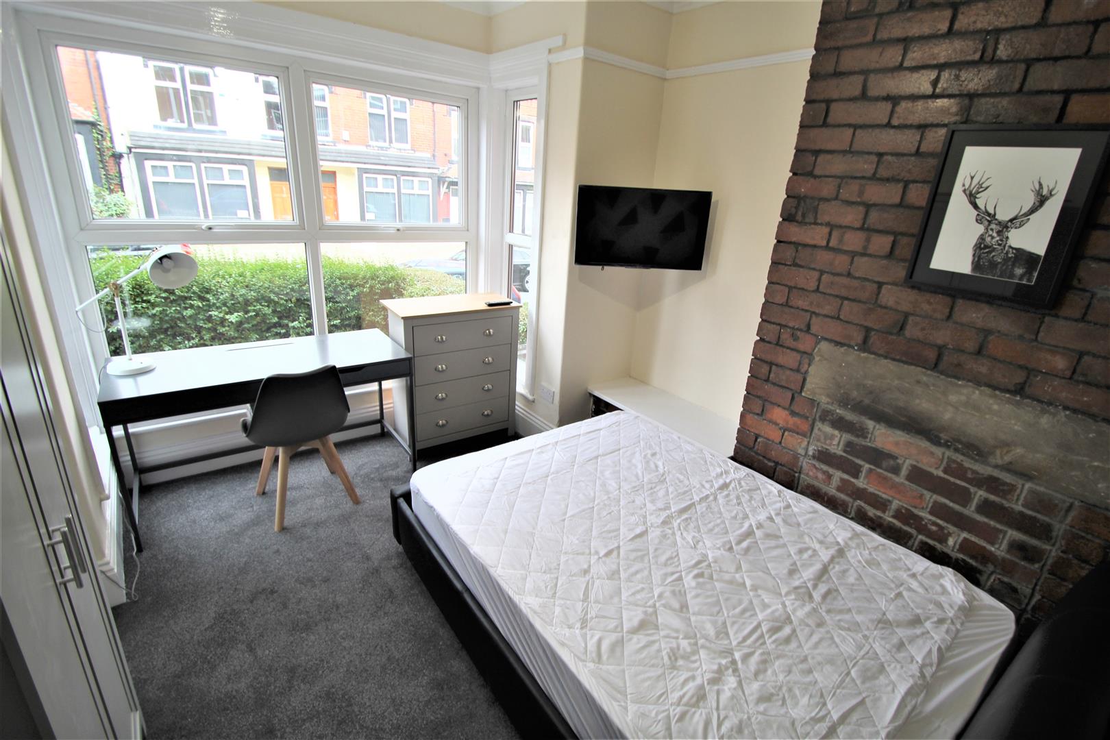 House Headingley Avenue in Leeds