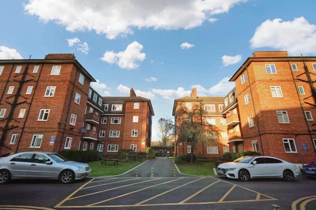 Flat North End Road in Greater London
