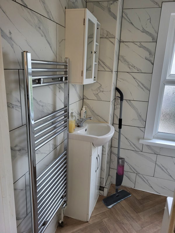 Room Braemar Road in Greater London