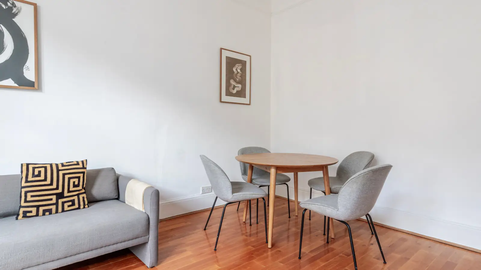 Flat Ossington Street in City of Westminster