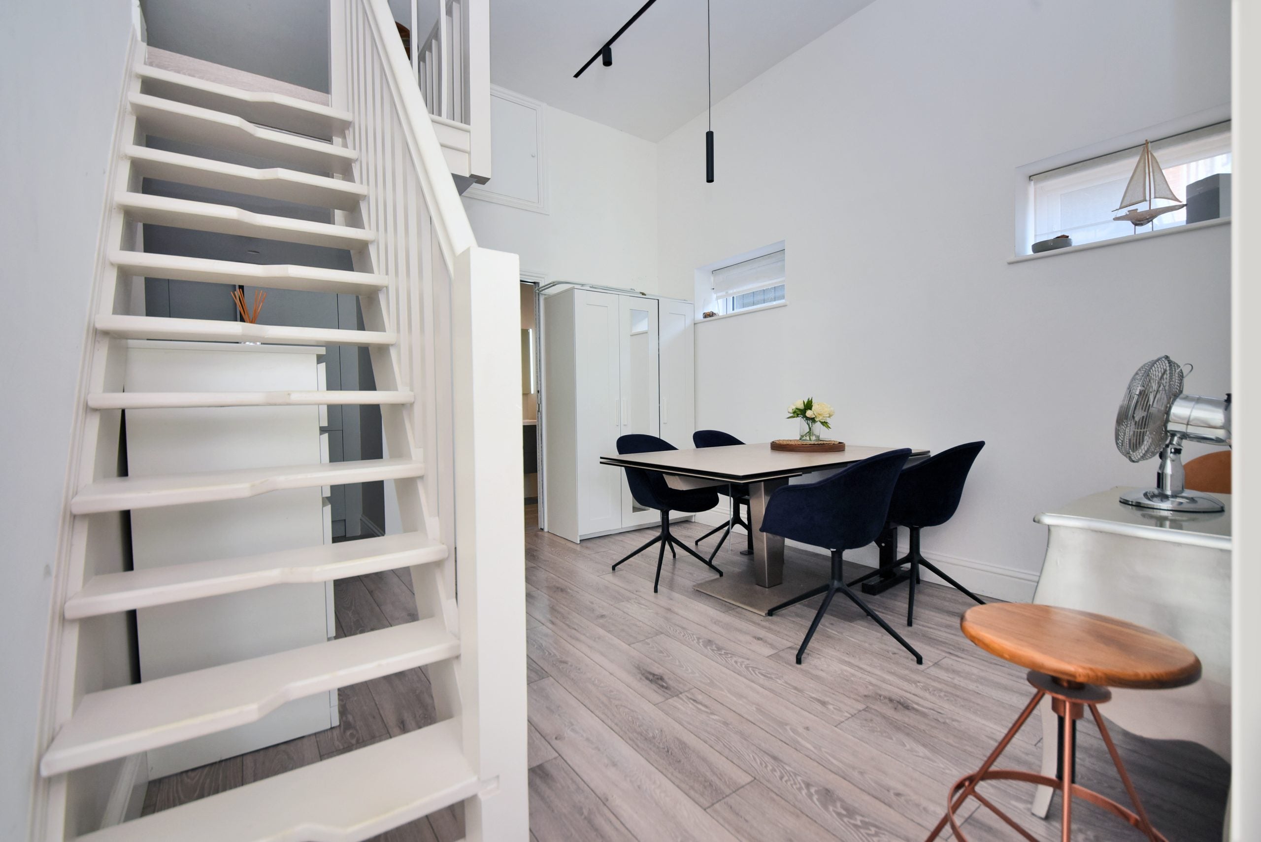 Flat Kent Road in Elmbridge