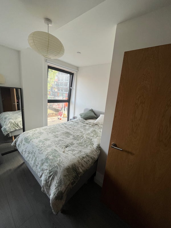 Room Queensbridge Road in Greater London