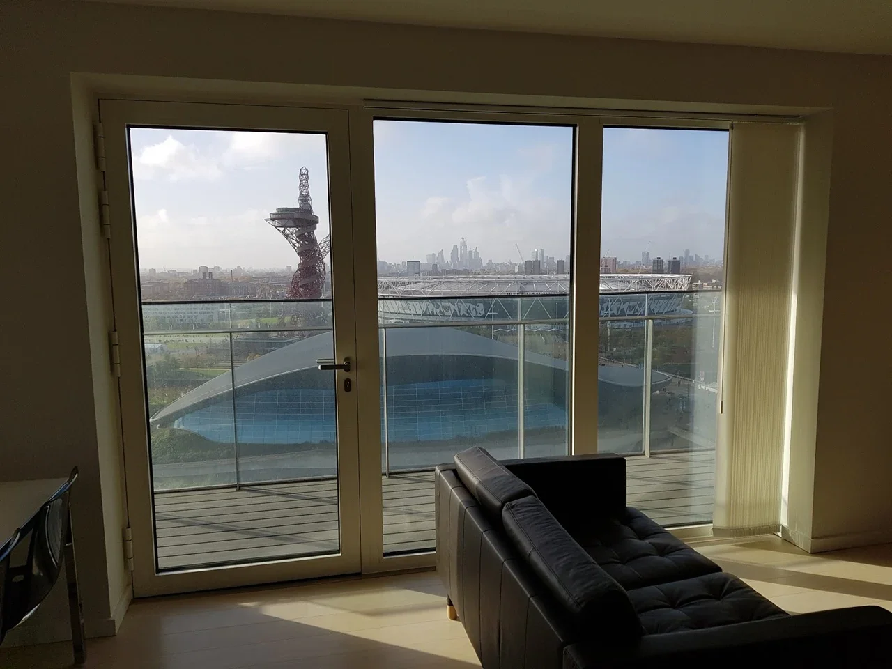Flat Layard Street in Greater London