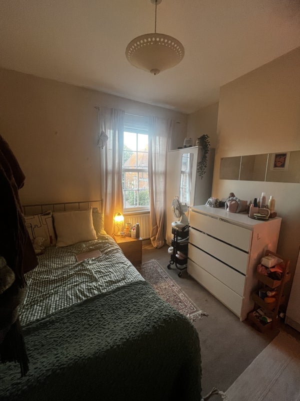 Room Wulfstan Street in Greater London