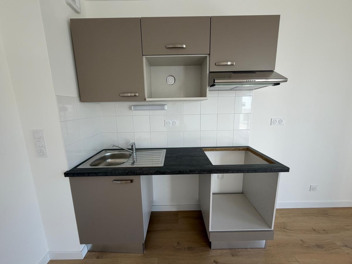 Flat Rue Maurice Chevalier in Nantes