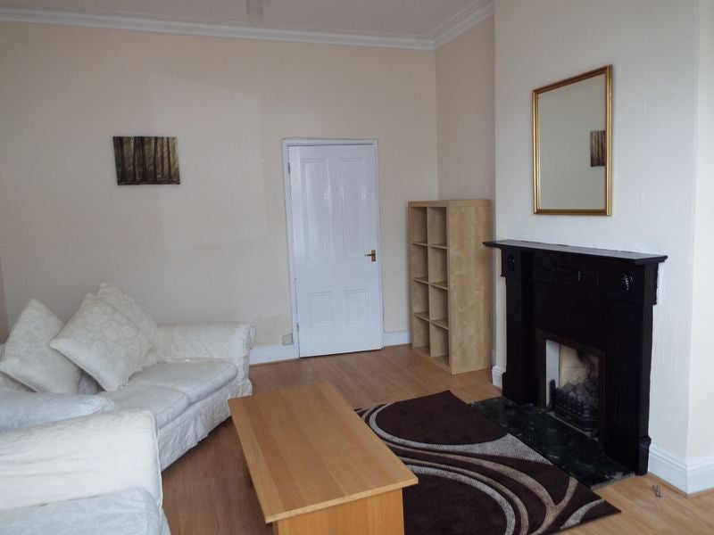 Flat Bournbrook Road in Birmingham