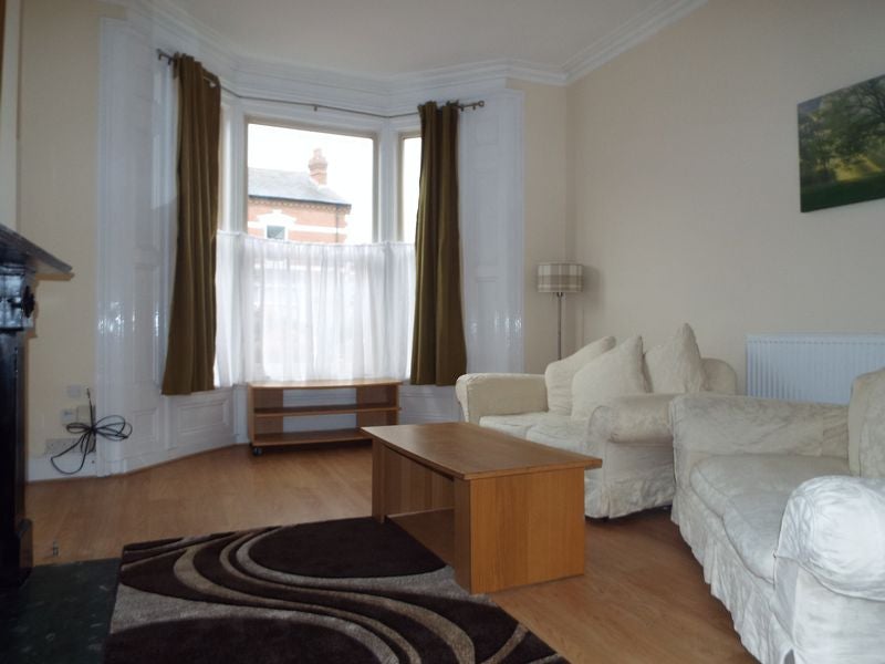 Flat Bournbrook Road in Birmingham