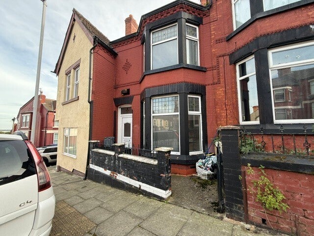Flat Town Road in Birkenhead