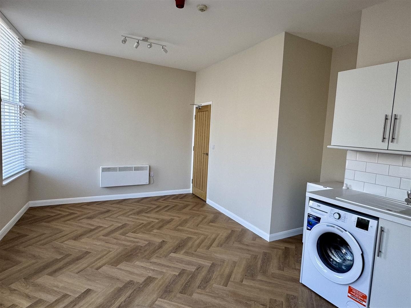 Flat New Queen Street in Scarborough