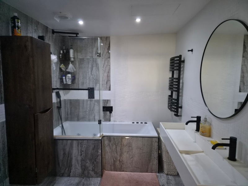 Room Whyteville Road in Greater London