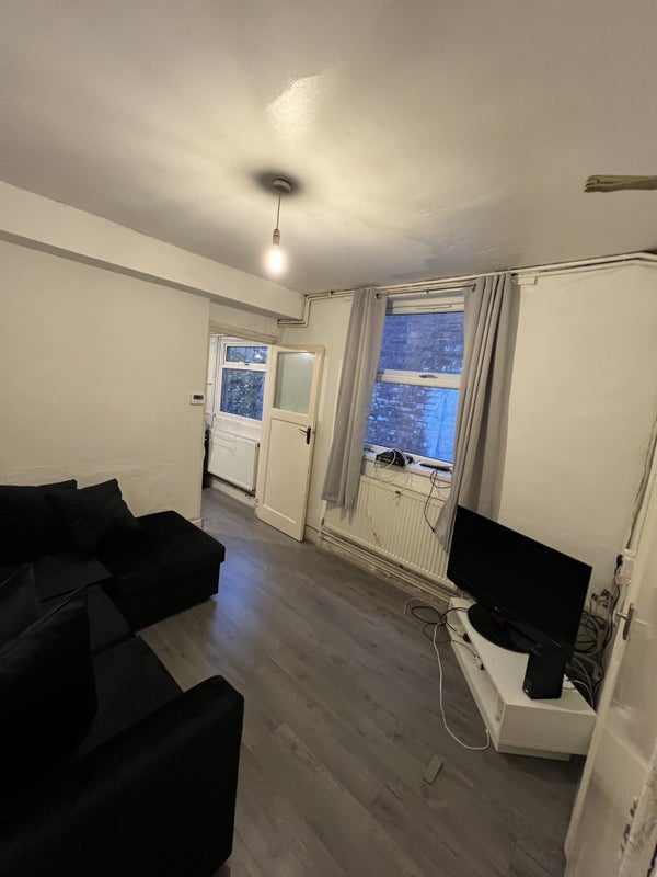 Room Camberwell Terrace in Royal Leamington Spa