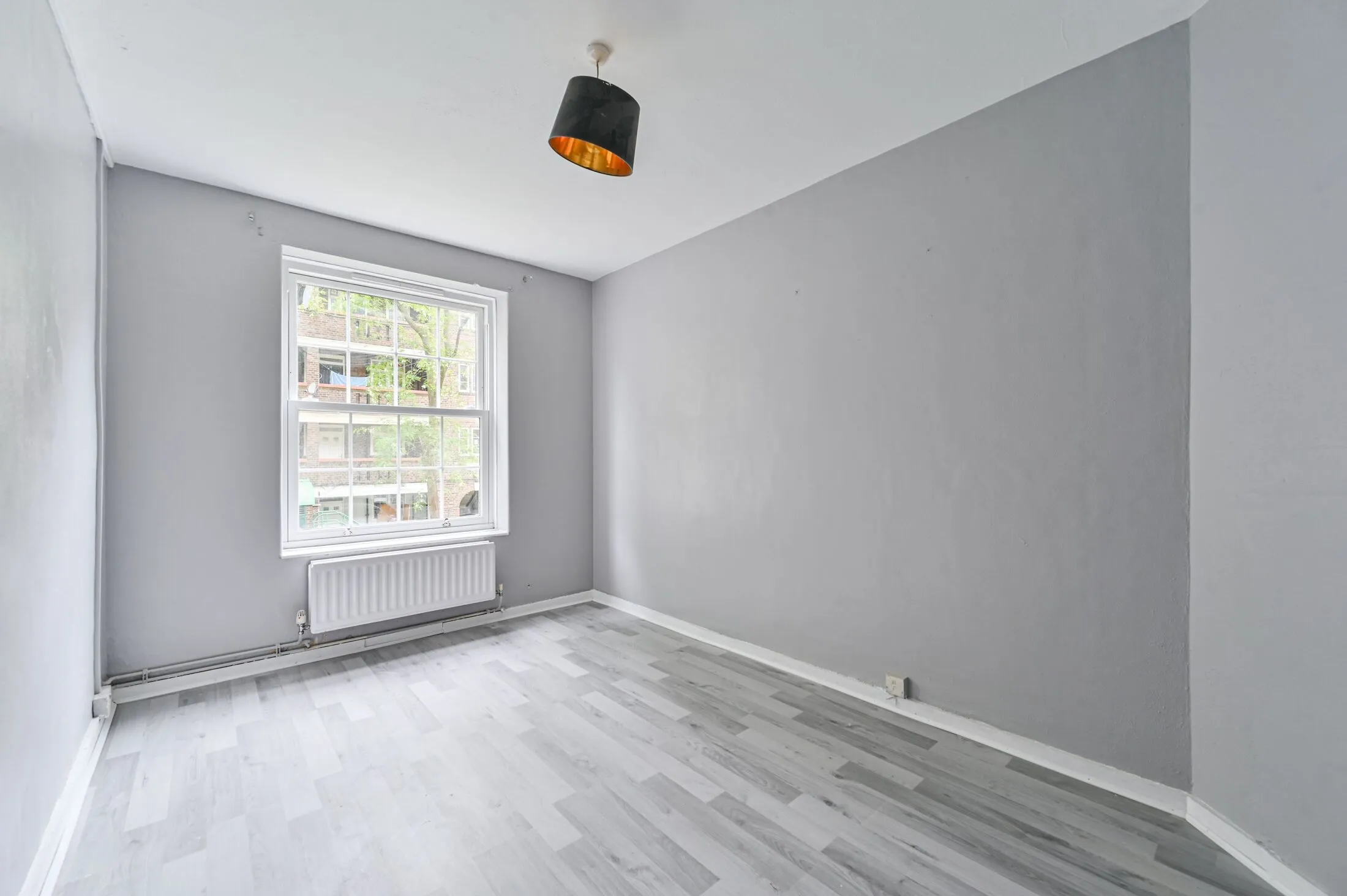 Flat Loughborough Road in Greater London