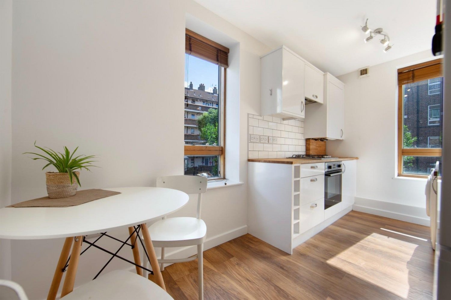 Flat Walters Close in Greater London