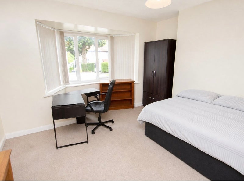 Room Reservoir Road in Birmingham