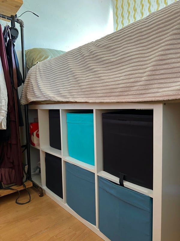 Flat Crondall Street in Greater London