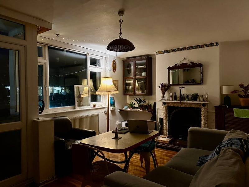 Flat Crondall Street in Greater London