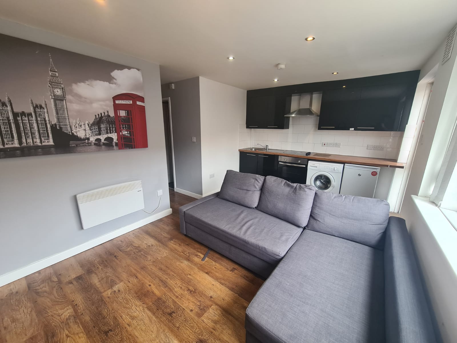 Flat Woodsley Road in Leeds