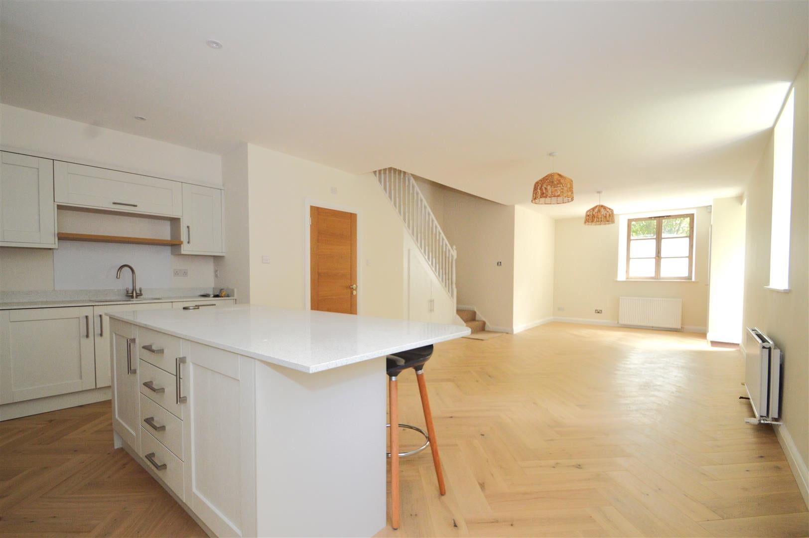 Flat Fairlawn Road in Bristol