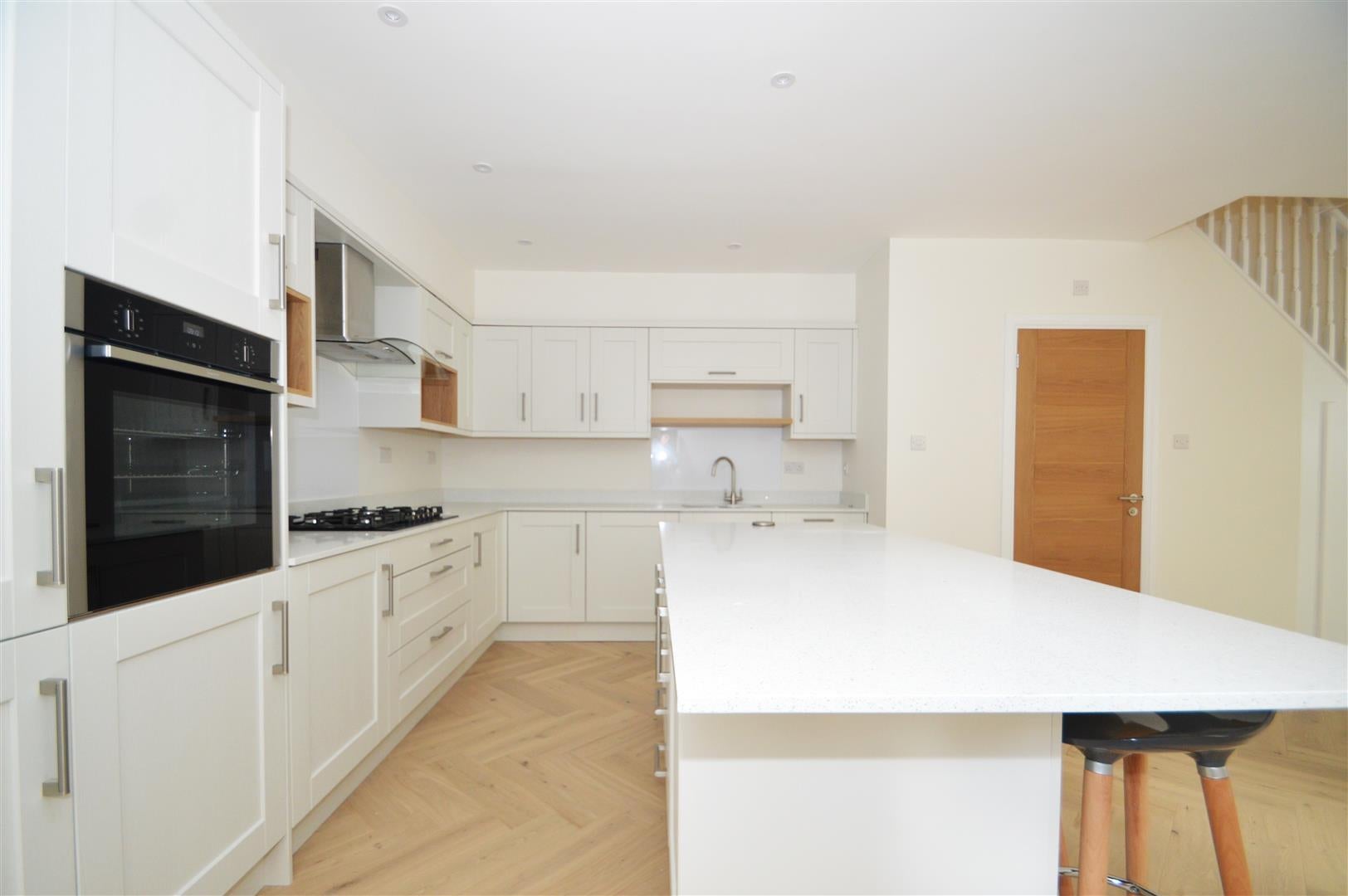 Flat Fairlawn Road in Bristol