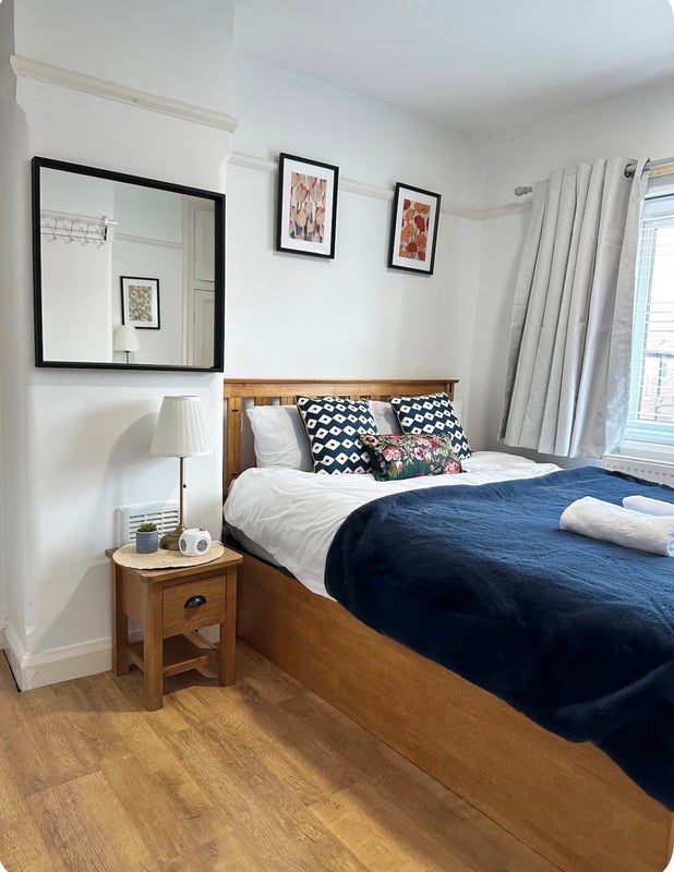 Room Norfolk Road in Manchester