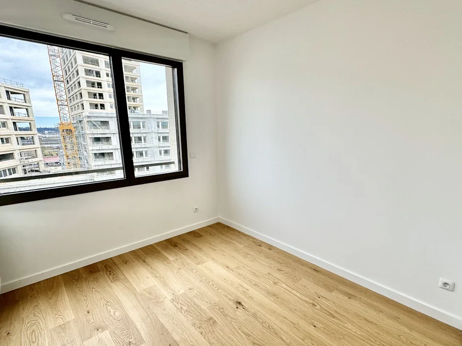 Flat Quai Deschamps in Bordeaux