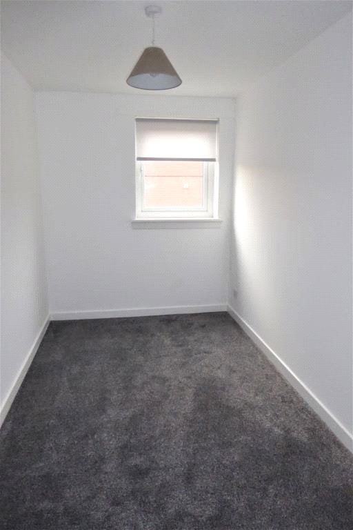 Flat Crawford Lane in Glasgow