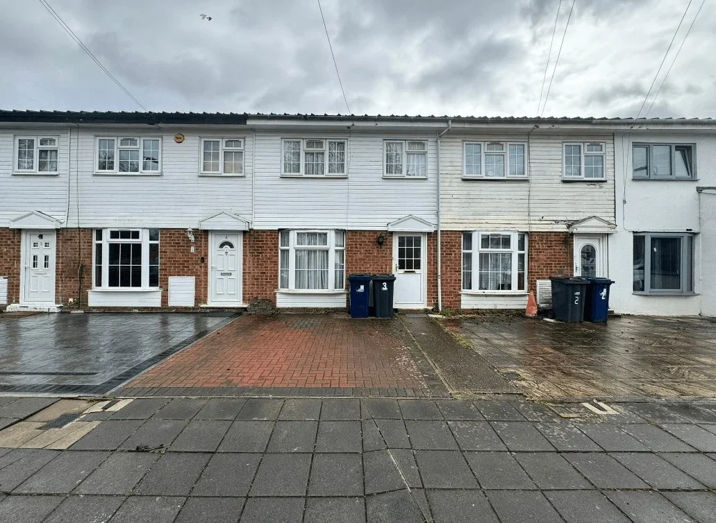 House Bixley Close in Greater London