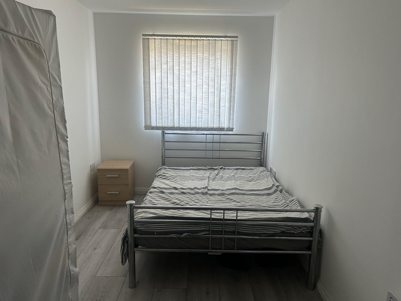 Room Dock Road in Tilbury