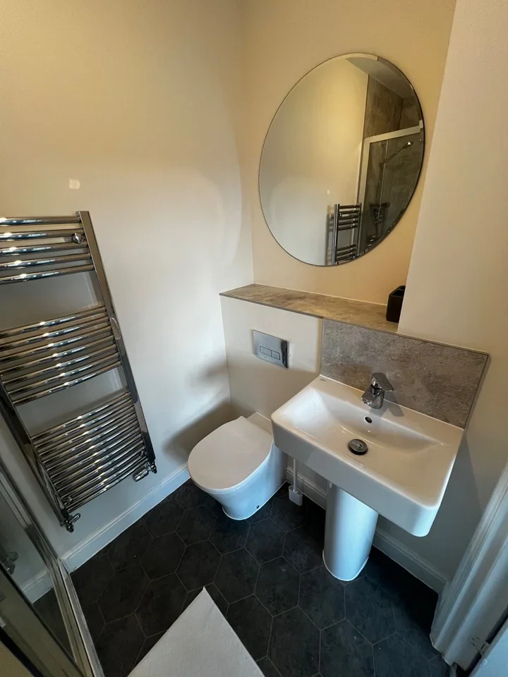 Room Heol Nant Glandulas in Cardiff