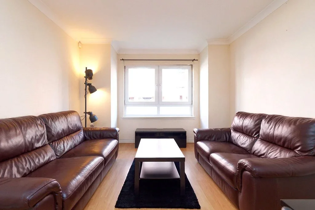 Flat Finlay Drive in Glasgow