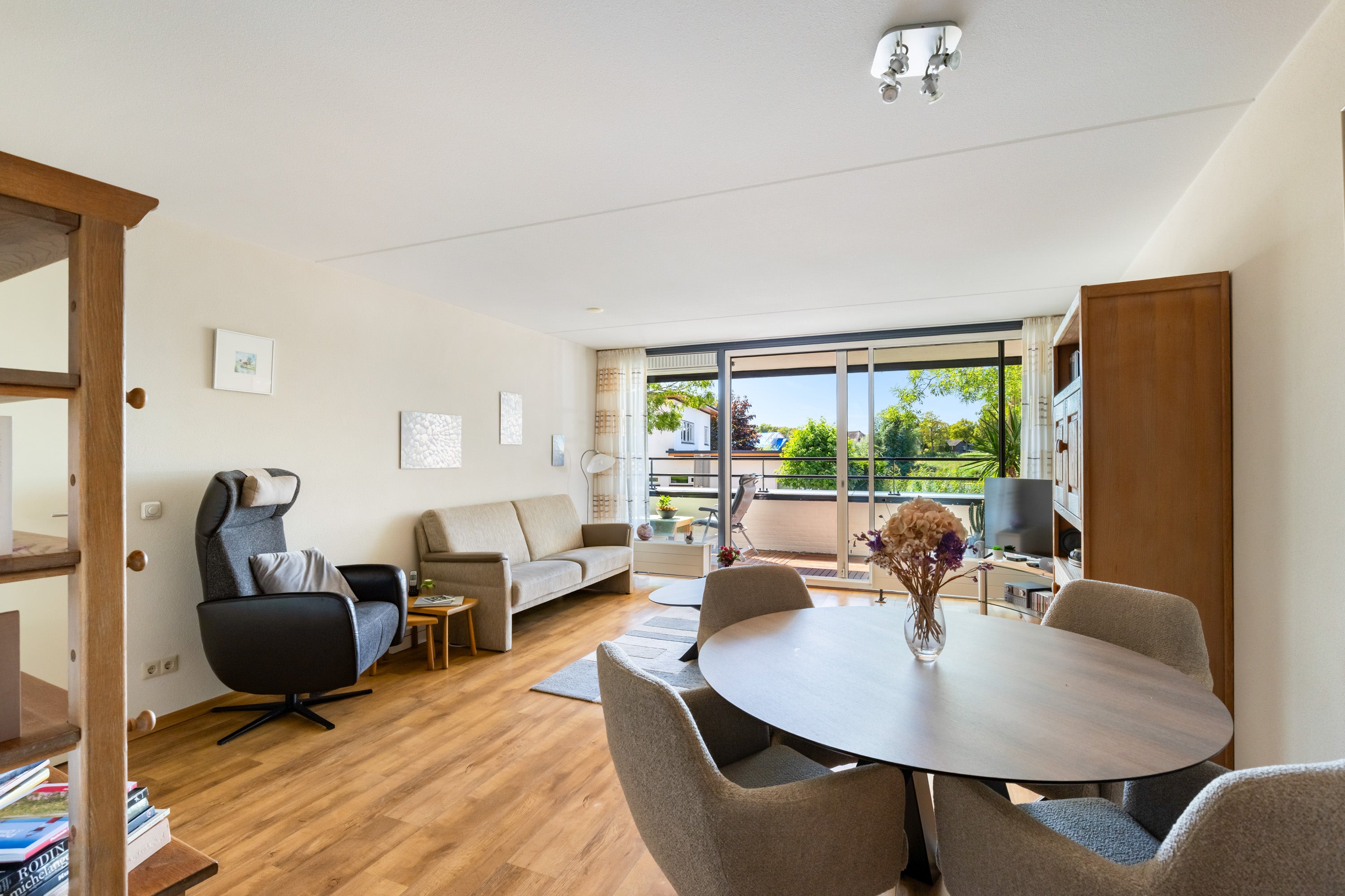 Appartement te koop: Waddenring 185, Barendrecht
