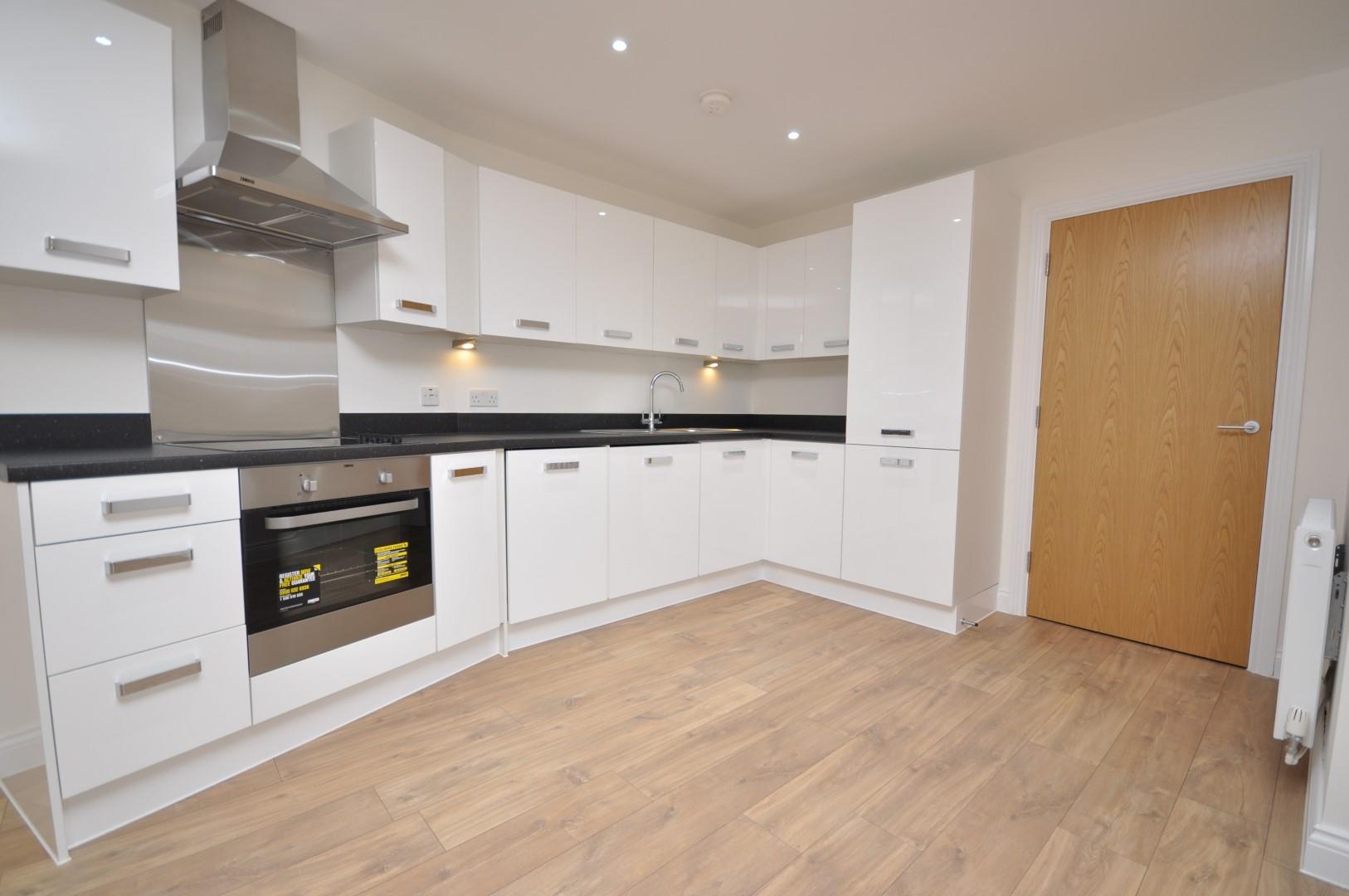 Flat Ferguson Court in London