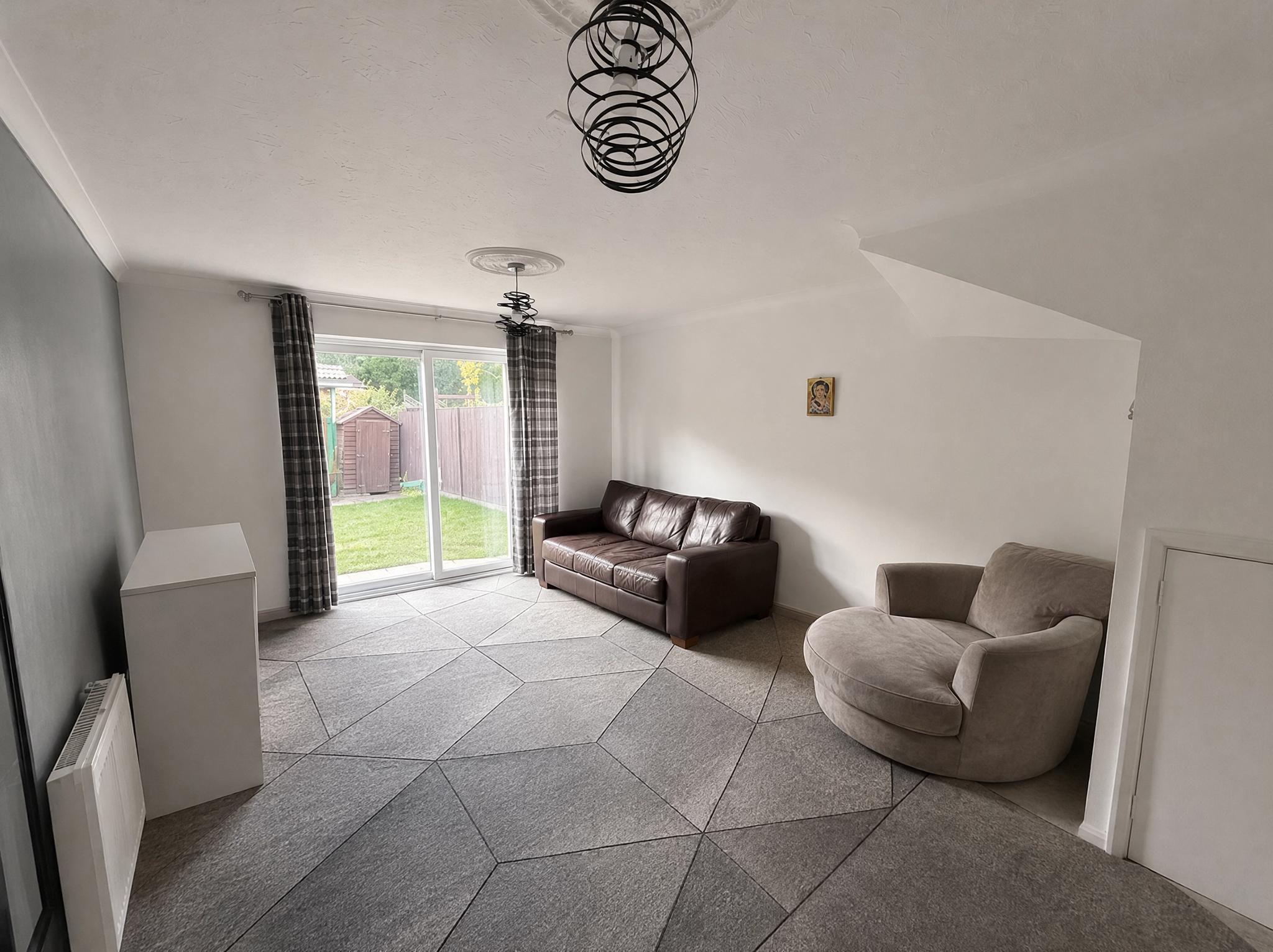 Flat Farnham Road in Slough