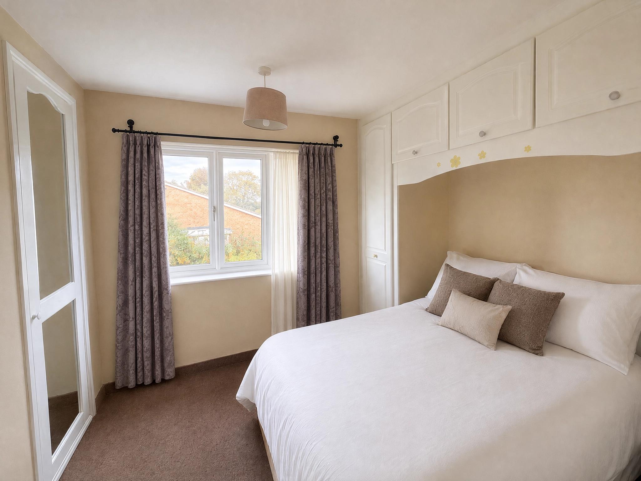 Flat Farnham Road in Slough