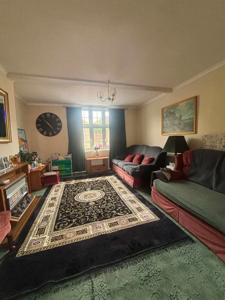 Room Blessbury Road in Greater London
