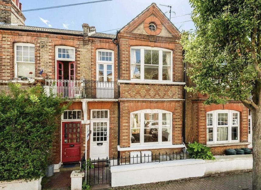 House Norroy Road in Greater London