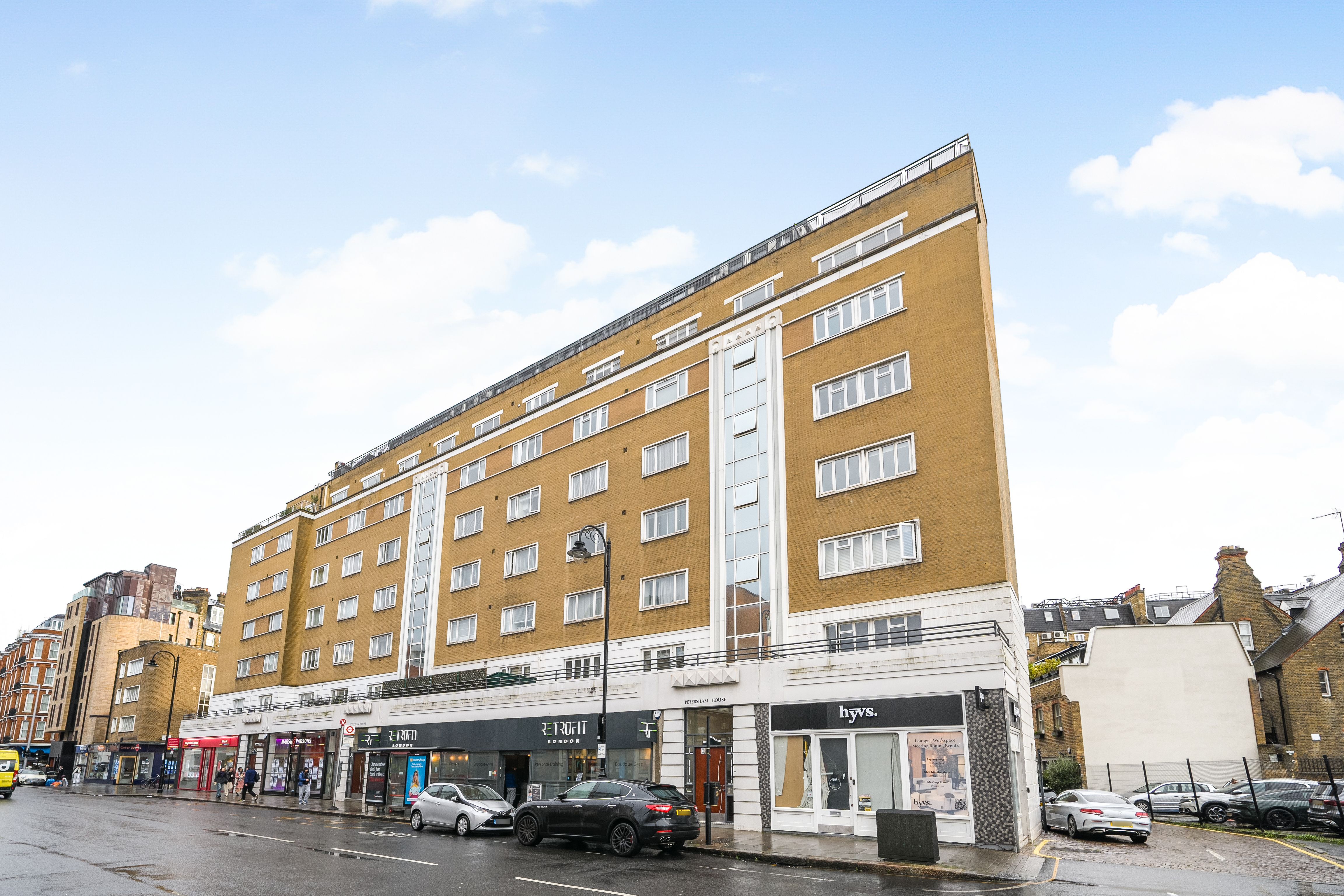 Flat Kendrick Mews in Greater London