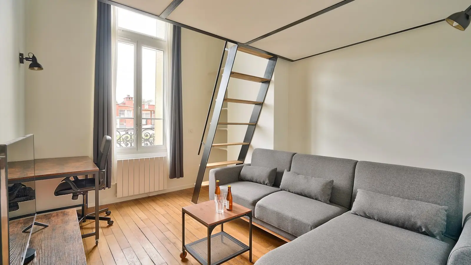 Appartement Boulevard Poniatowski à Paris