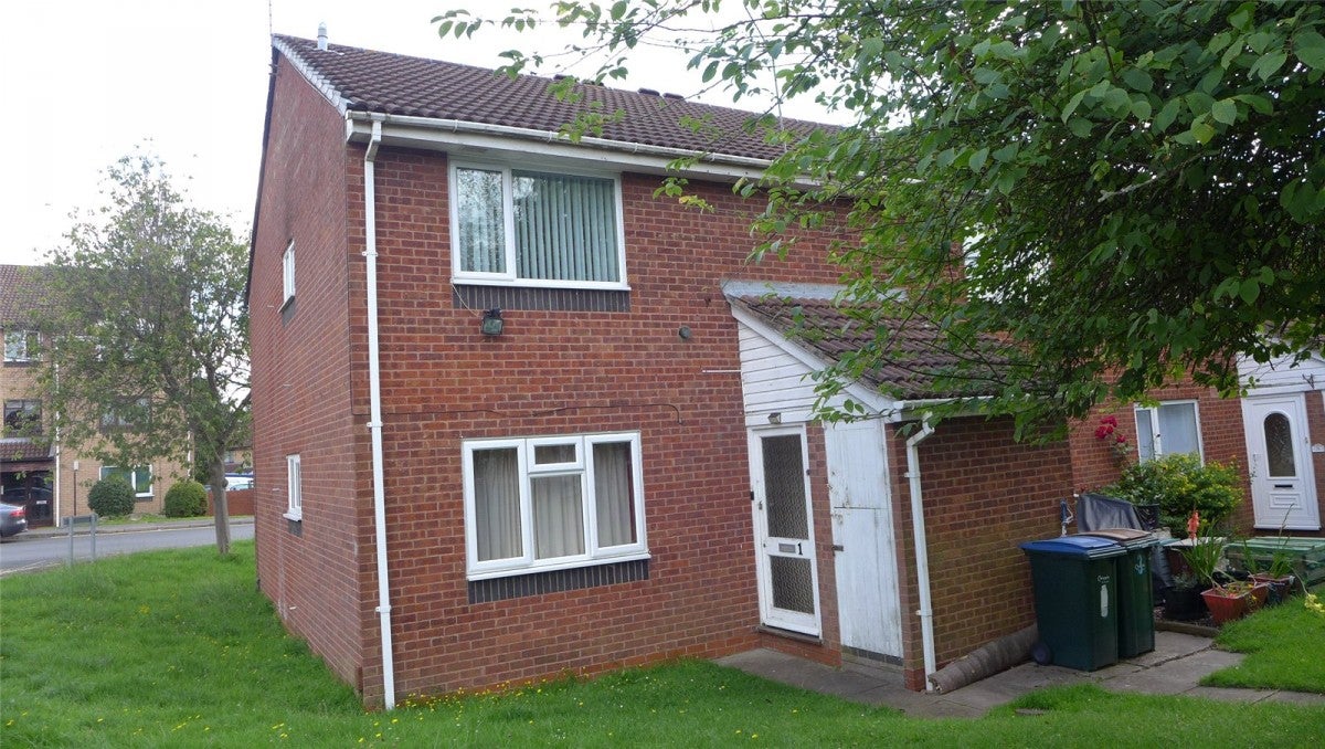 Flat Hurn Way in Coventry