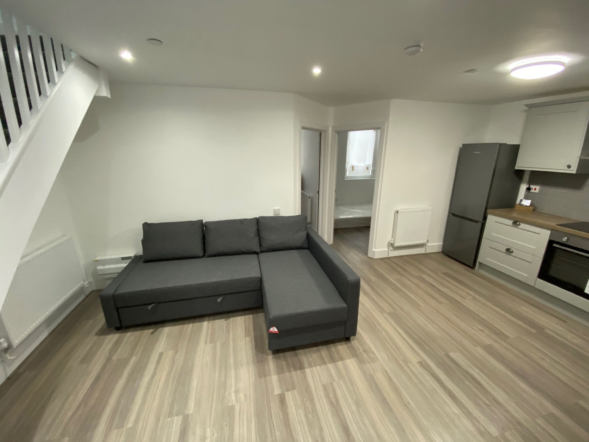 Flat Crwys Place in Cardiff
