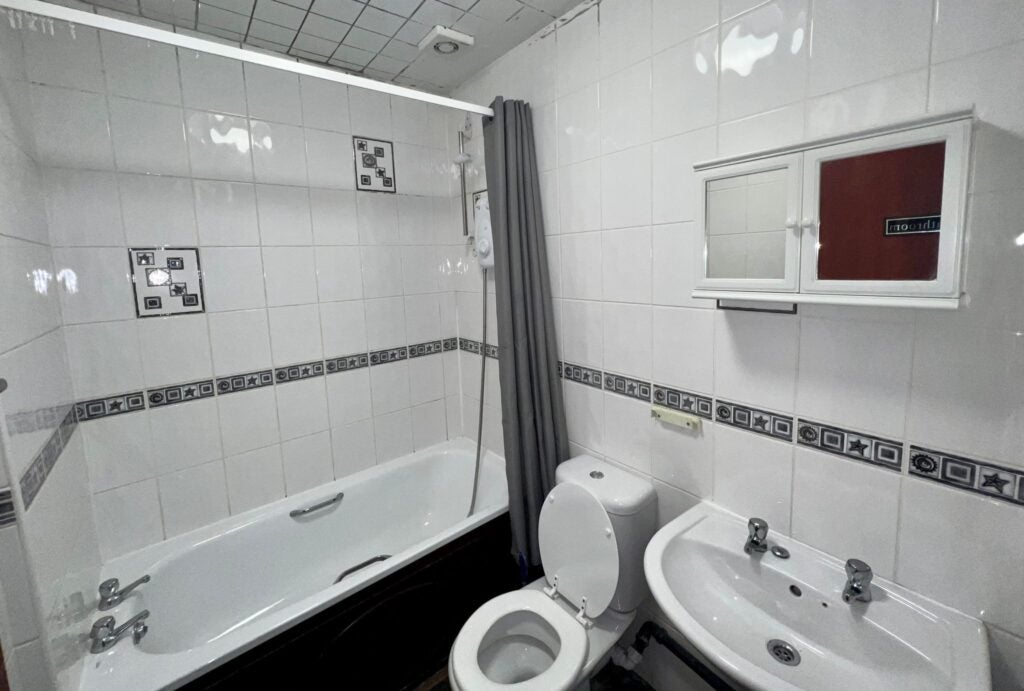 Flat Winston Gardens in Leeds