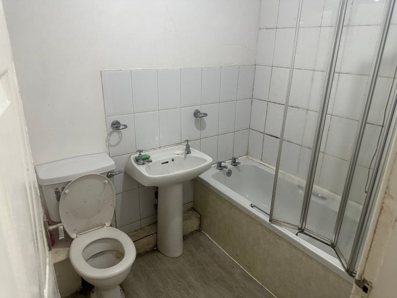 Room Hylton Road in Sunderland